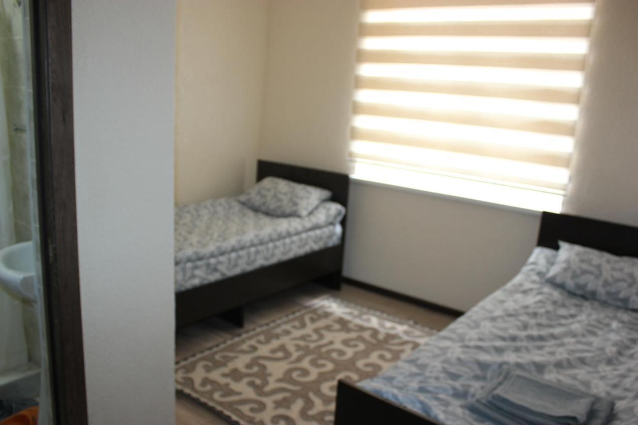 Uz-Anar Guest House Kochkor Esterno foto