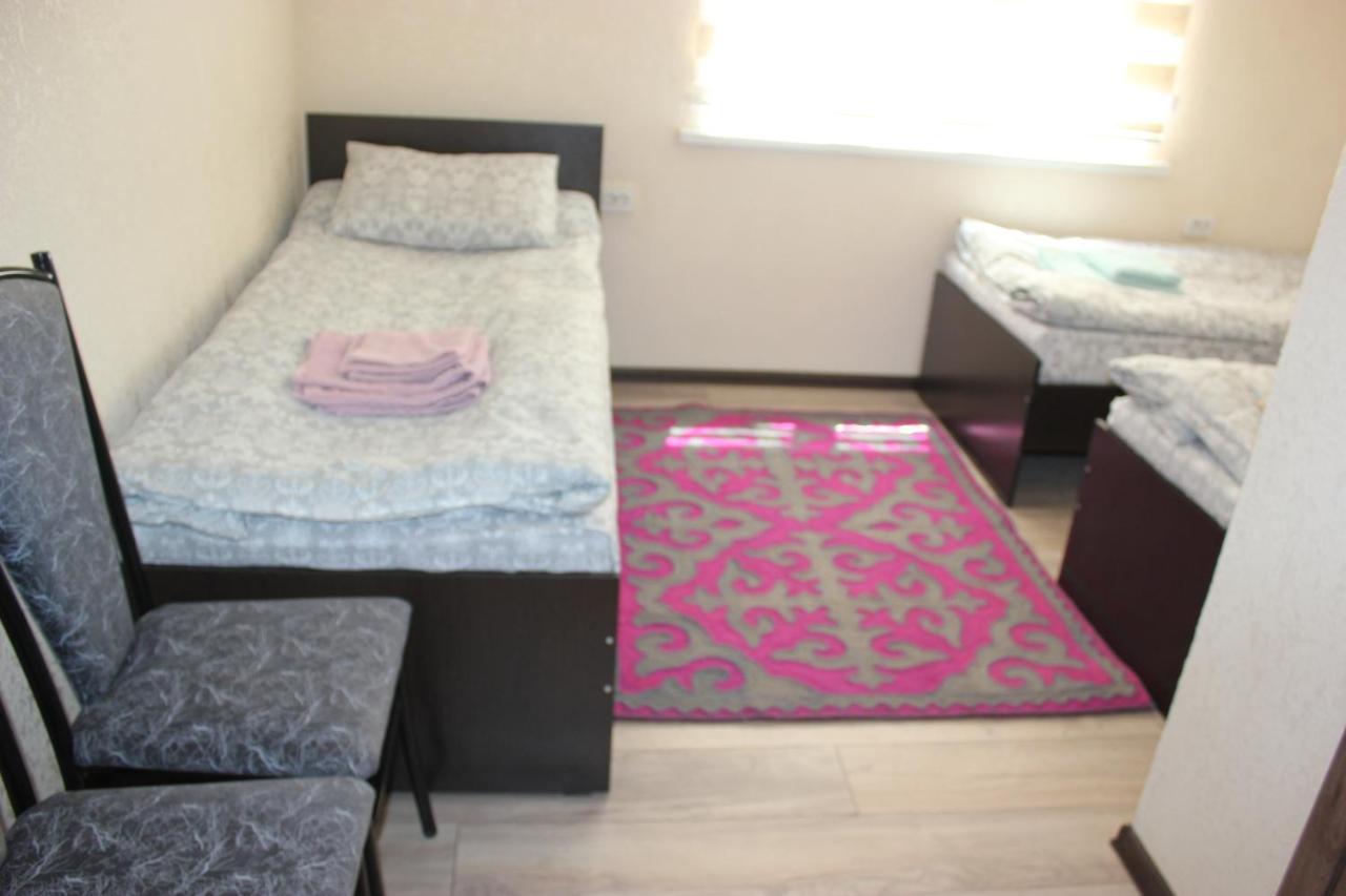 Uz-Anar Guest House Kochkor Esterno foto